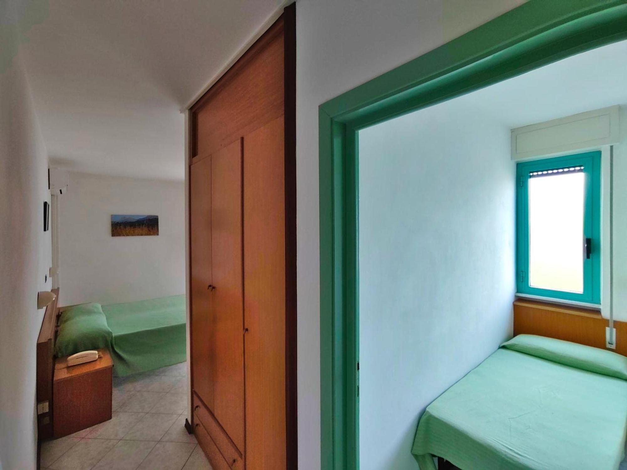 Hotel Puccinelli Лидо Ди Камайоре Стая снимка
